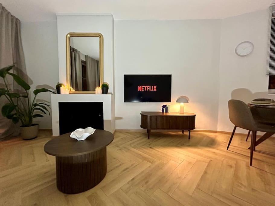 Mon Amour, Un Sejour A 200m De La Cathedrale ! Classe 3 Etoiles ! Appartement *