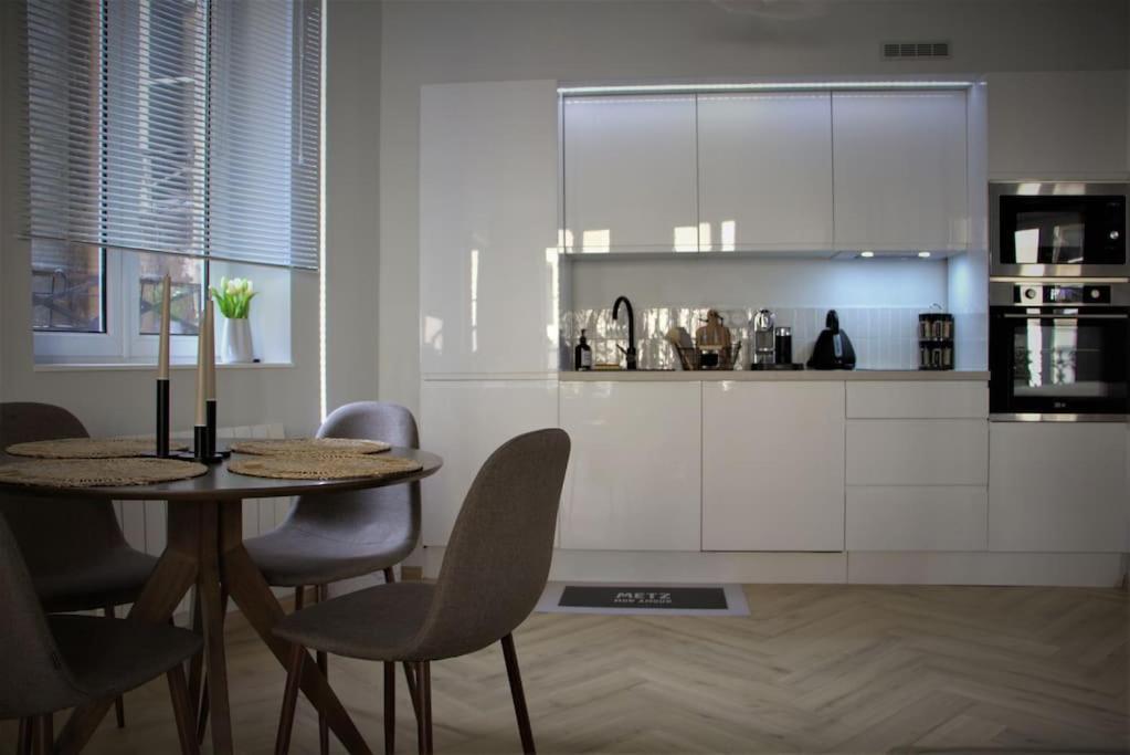 Appartement Mon Amour, Un Sejour A 200m De La Cathedrale ! Classe 3 Etoiles !