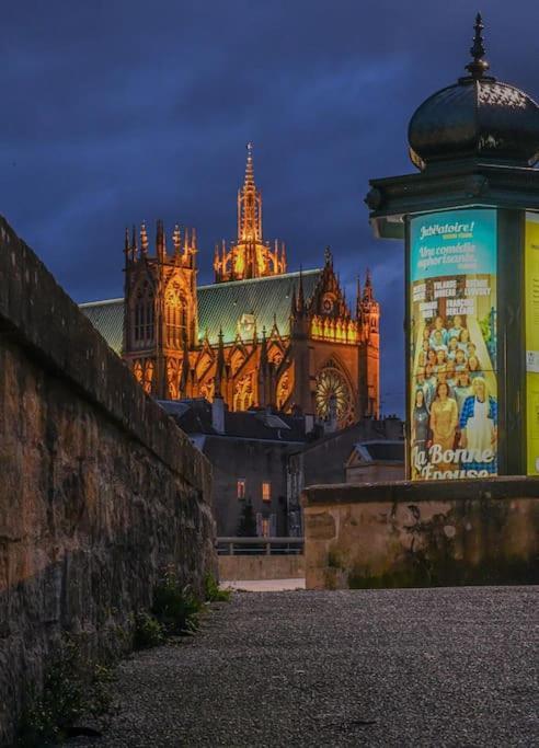 Mon Amour, Un Sejour A 200m De La Cathedrale ! Classe 3 Etoiles ! * Metz